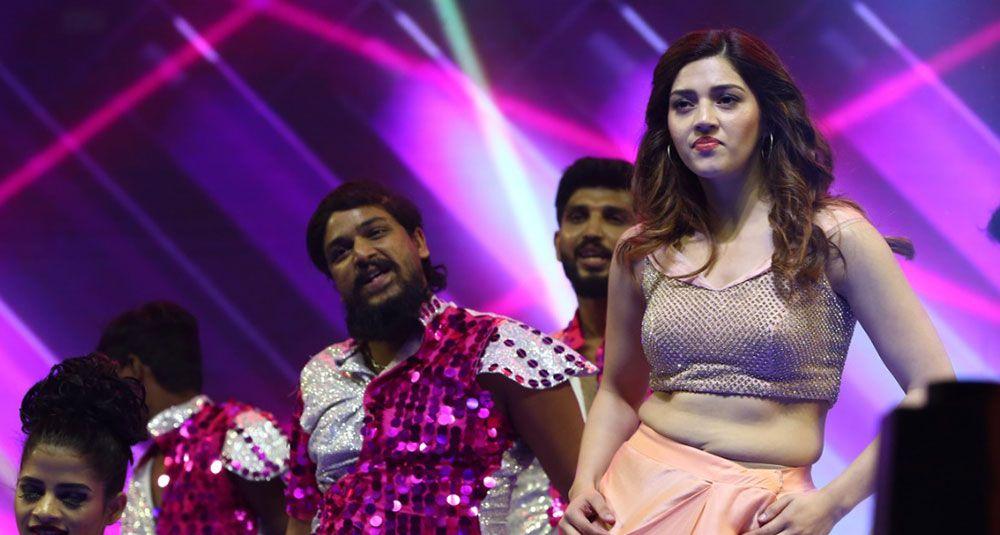 PHOTOS: Santosham South India Film Awards 2018