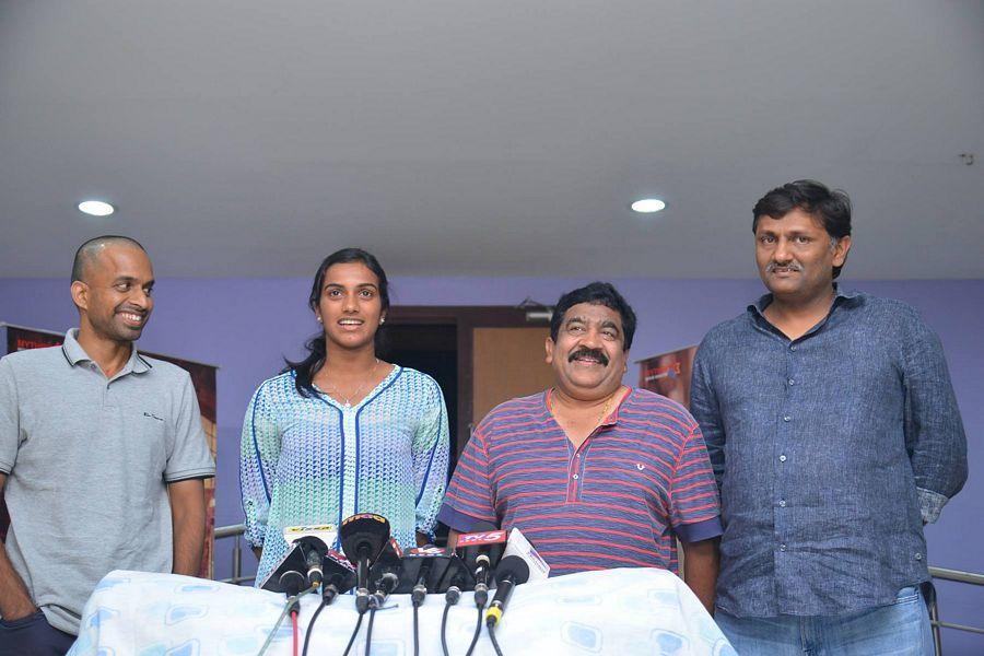 PV Sindhu & Pullel Gopichand Watch Janatha Garage