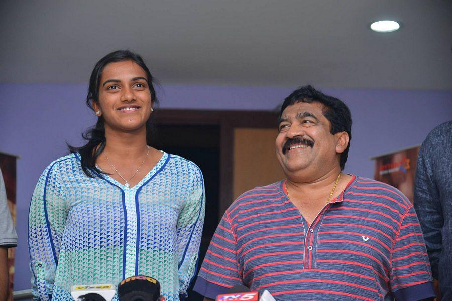 PV Sindhu & Pullel Gopichand Watch Janatha Garage