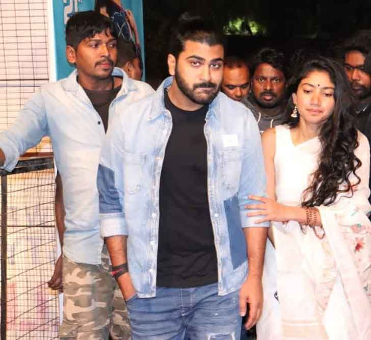 Padi Padi leche Manasu Pre Release Event Pics