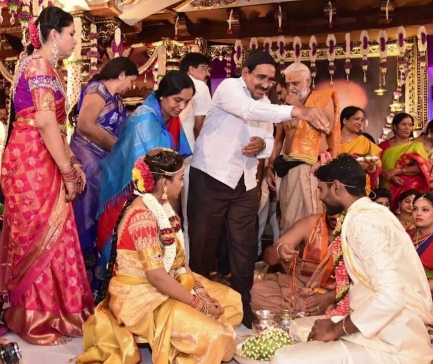Paritala Sneha Latha and Harsha Wedding Pics
