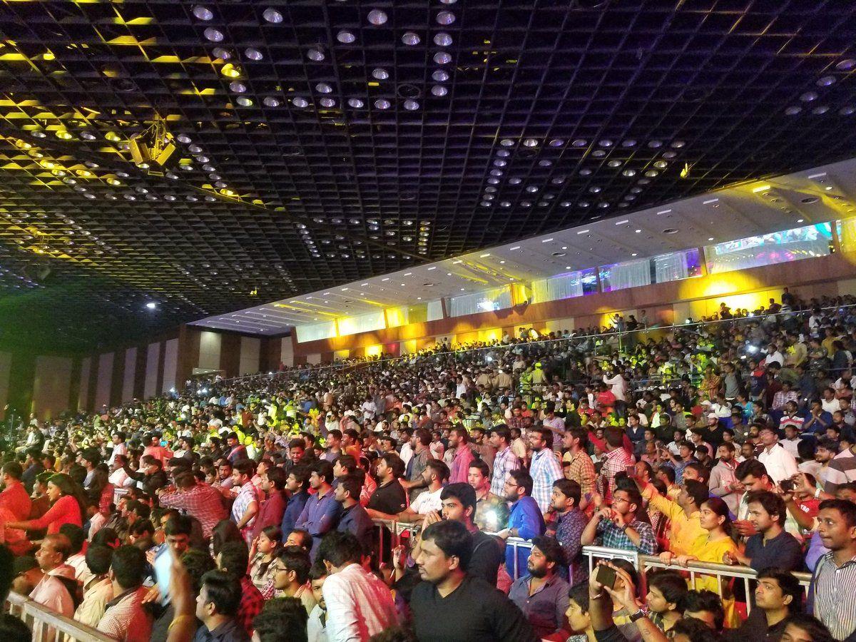 Pawan Kalyan Fans Going Crazy At Agnyaathavaasi Movie Audio Photos