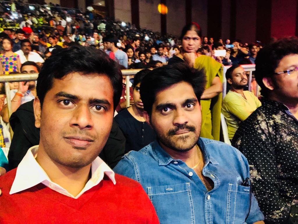 Pawan Kalyan Fans Going Crazy At Agnyaathavaasi Movie Audio Photos