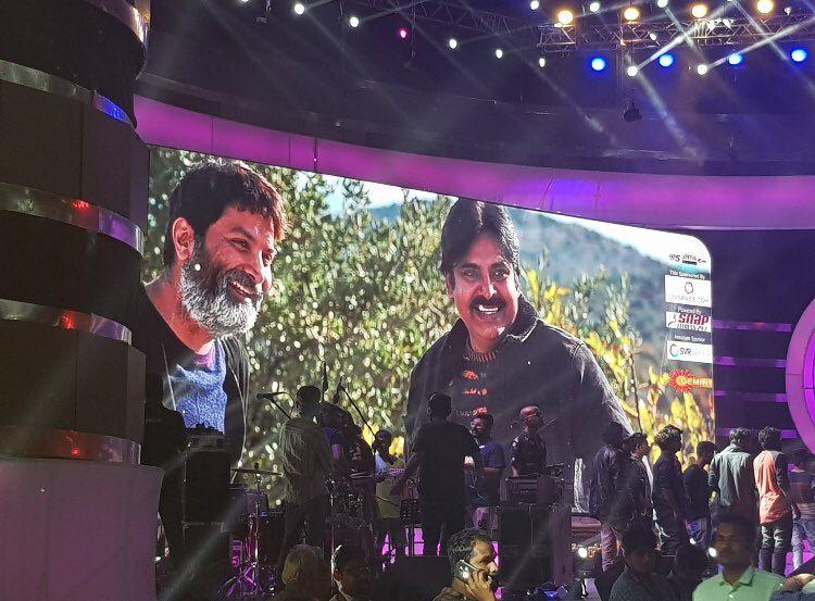 Pawan Kalyan Fans Going Crazy At Agnyaathavaasi Movie Audio Photos