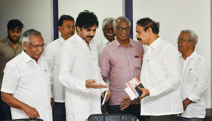 Pawan Kalyan Meeting With CPI & CPM Leaders at Vijayawada JanaSena office