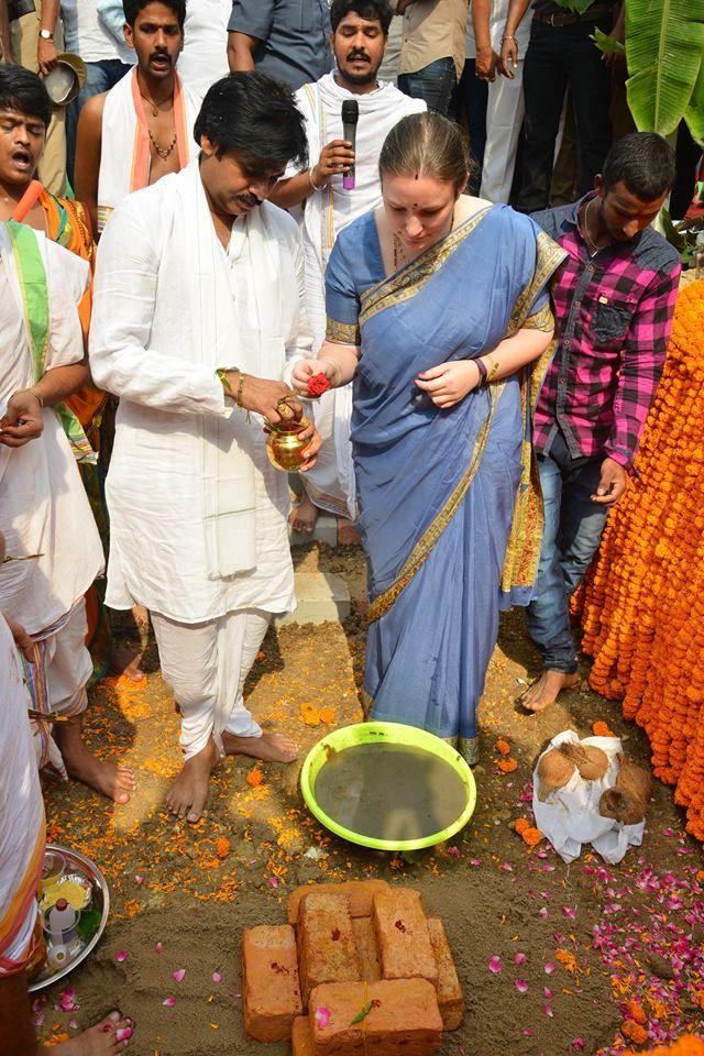 Pawan Kalyan lays foundation stone for his new house in Amaravathi