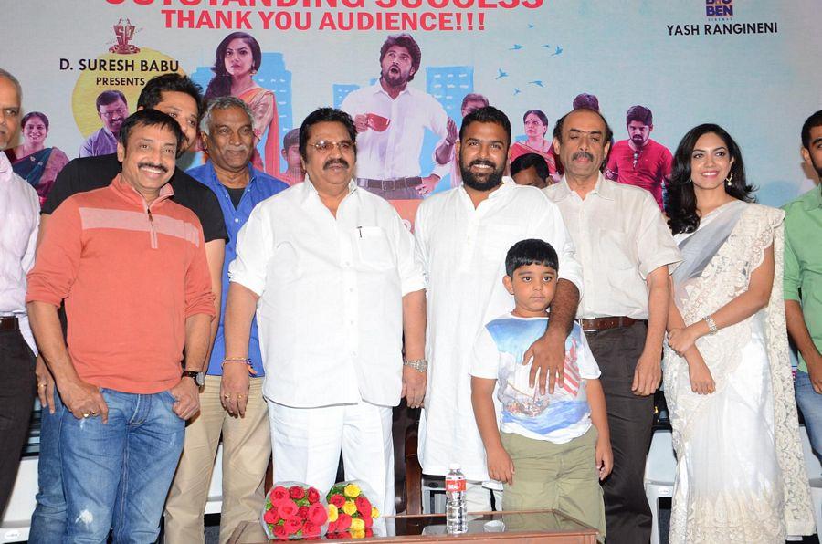 Pelli Chupulu Success Meet Photos