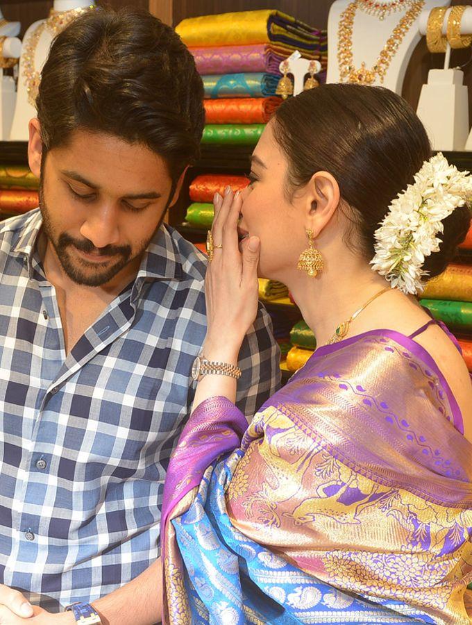 Photos: Naga Chaitanya & Tamannaah Launch a mall in Guntur