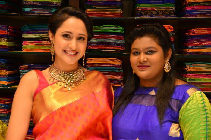Pragya Jaiswal at South India Shopping Mall Launch Photos
