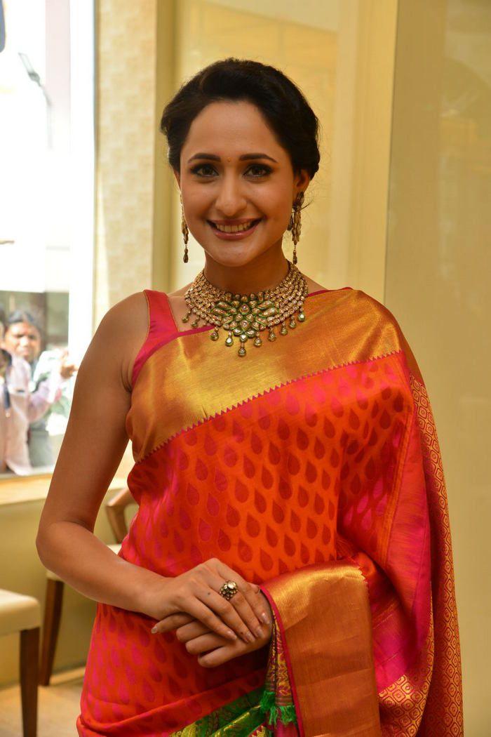 Pragya Jaiswal at South India Shopping Mall Launch Photos