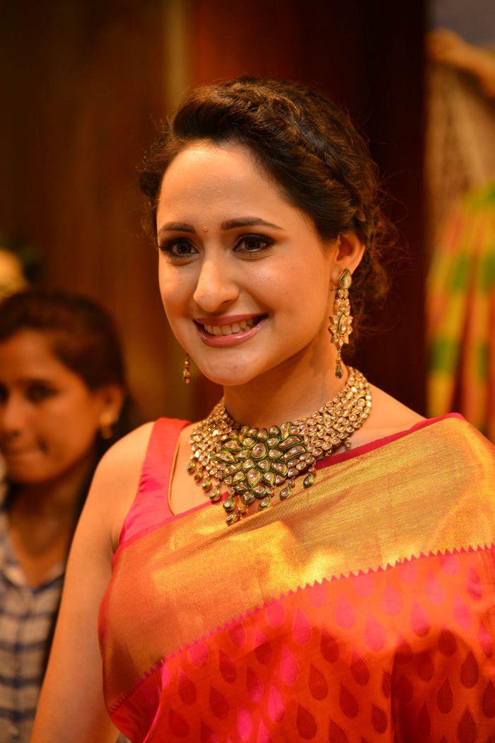 Pragya Jaiswal at South India Shopping Mall Launch Photos