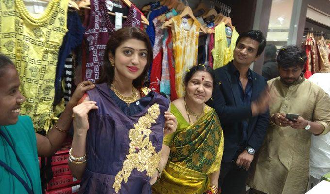Pranitha Subhash & Actor Nikhil at Nandyal Mall Opening Photos