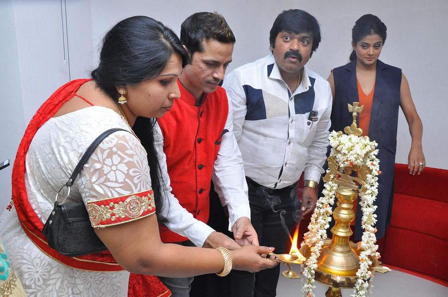 Priyamani Launch Gateway Hair Fixing Photos