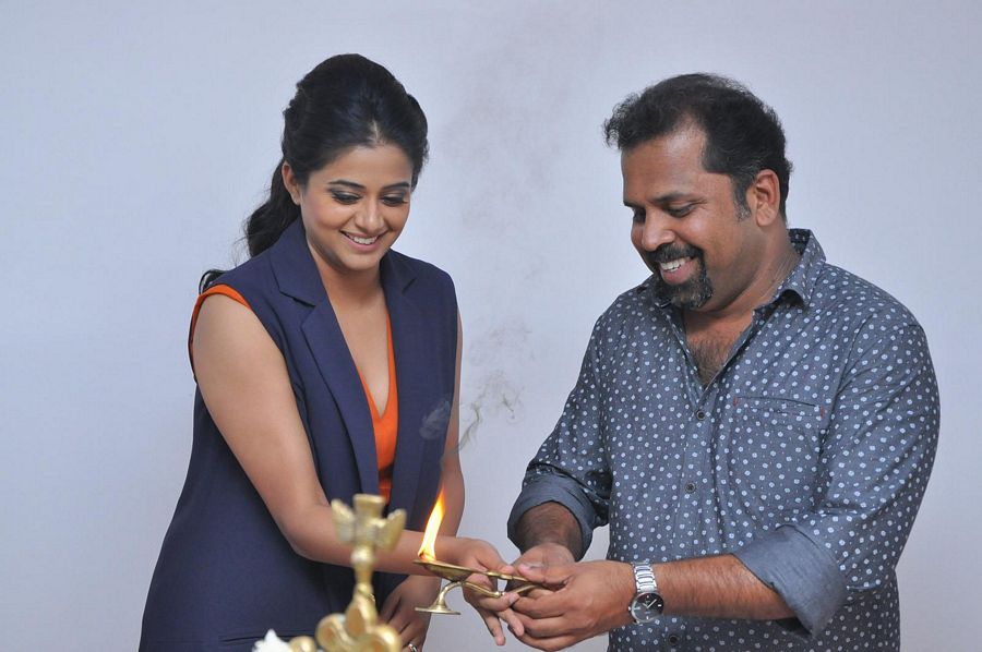 Priyamani Launch Gateway Hair Fixing Photos