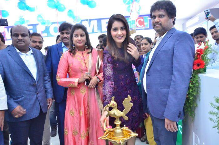 Raashi Khanna Stills at BigC Mobiles Store Launch