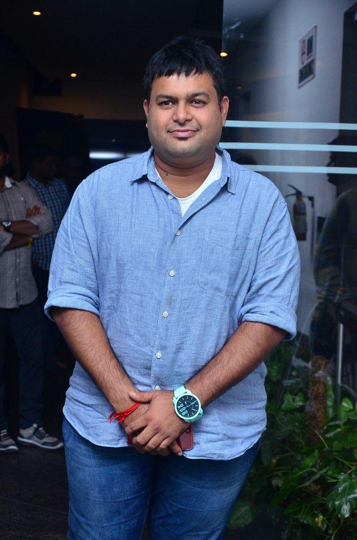 Raju Gari Gadhi 2 Success Meet Photos