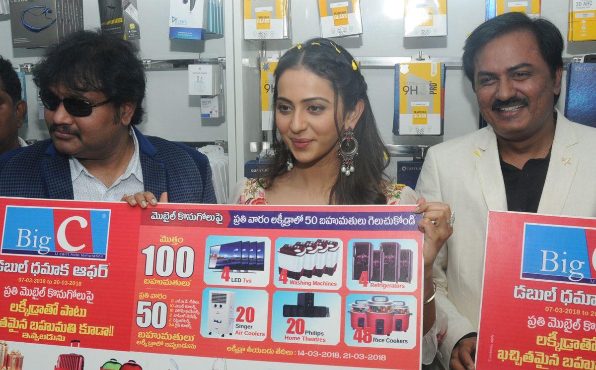 Rakul Preet Singh In Kadapa At 4Th BigC Showroom Launching