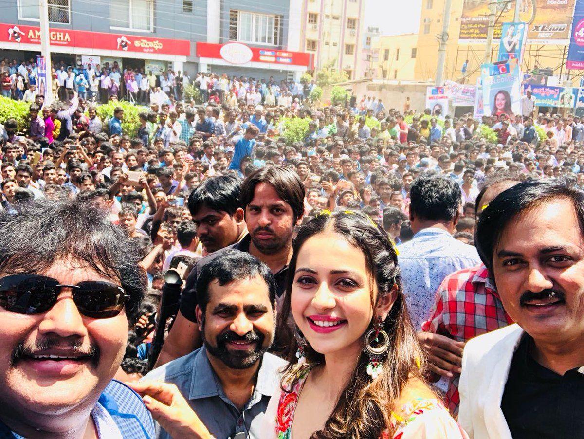 Rakul Preet Singh In Kadapa At 4Th BigC Showroom Launching