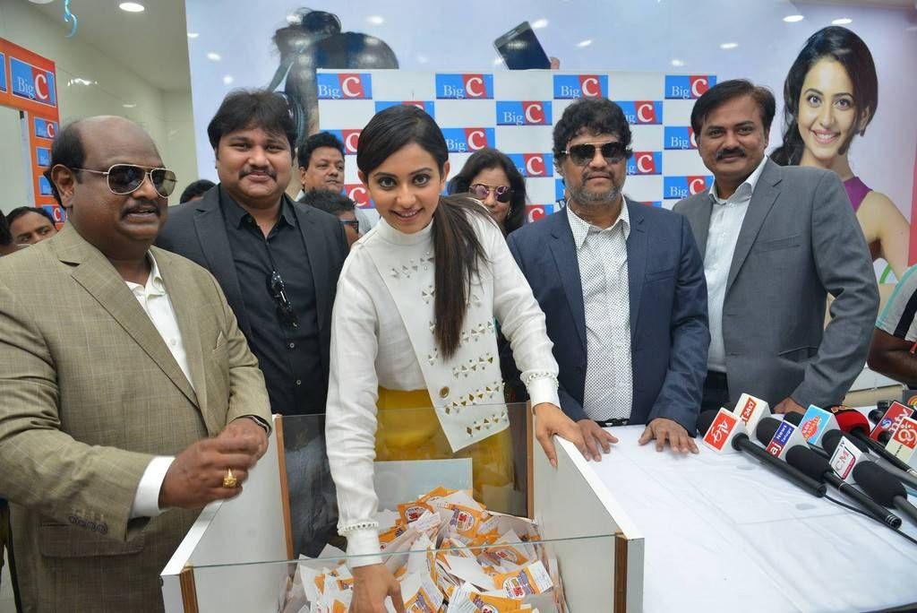 Rakul Preet Singh Stills At Big C Lucky Draw At Nellore