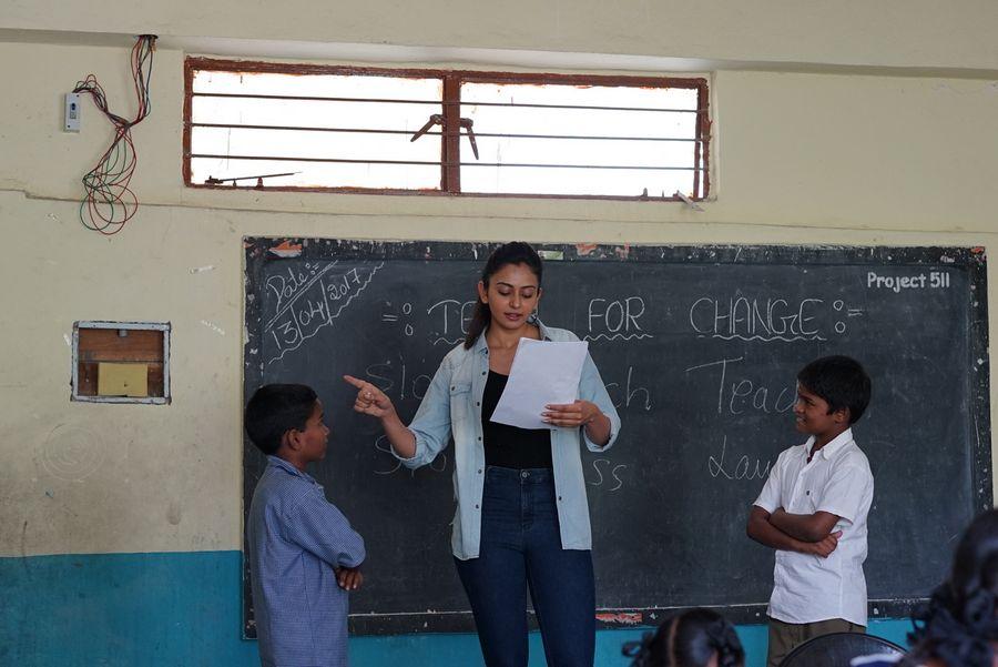 Rakul Preet Singh Volunteers with Teach For Change