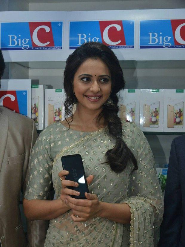 Rakul Preet Singh at Big C Show Room Launch Photos