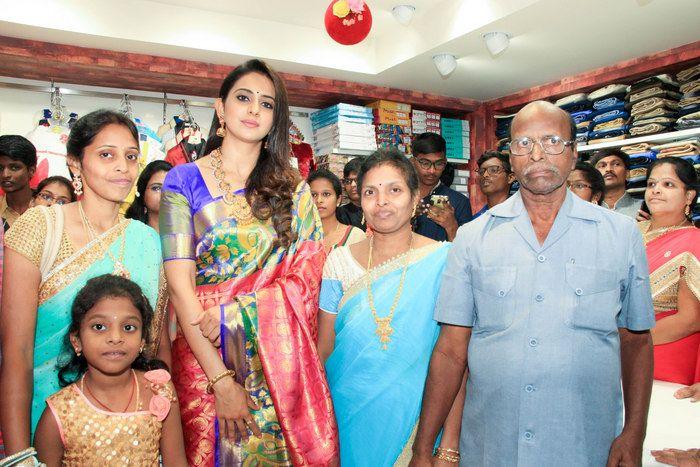 Rakul Preet Singh at Subhamasthu Shopping Mall Launch Photos