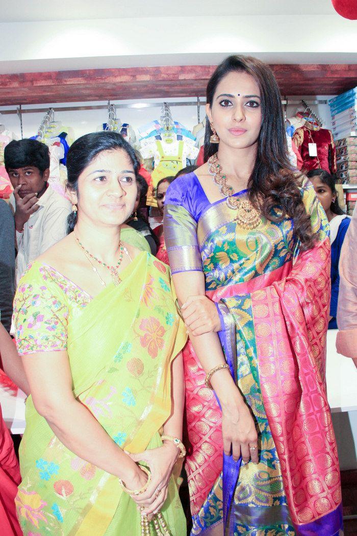 Rakul Preet Singh at Subhamasthu Shopping Mall Launch Photos