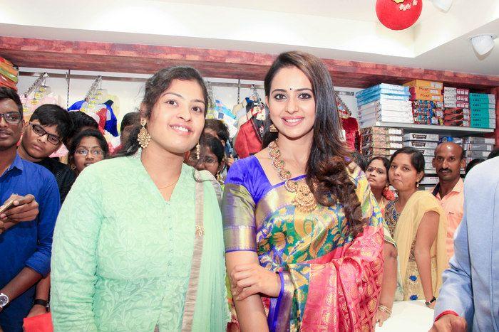 Rakul Preet Singh at Subhamasthu Shopping Mall Launch Photos