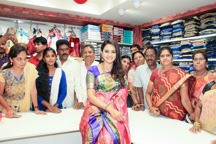 Rakul Preet Singh at Subhamasthu Shopping Mall Launch Photos