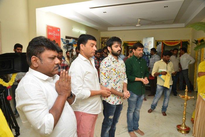 Ram's Hello Guru Prema Kosame Movie opening Photos