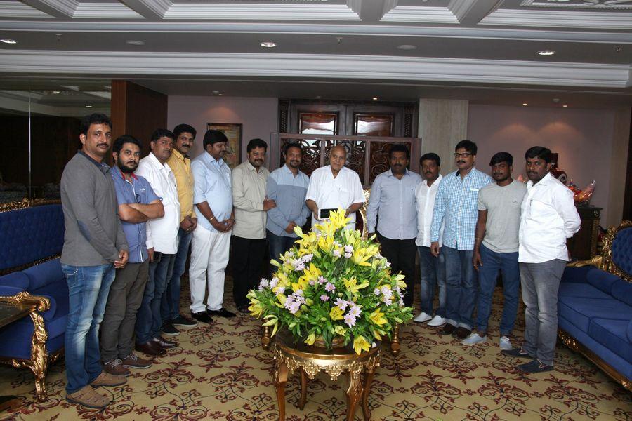 Ramoji Rao Launches Manalo Okadu Teaser Photos