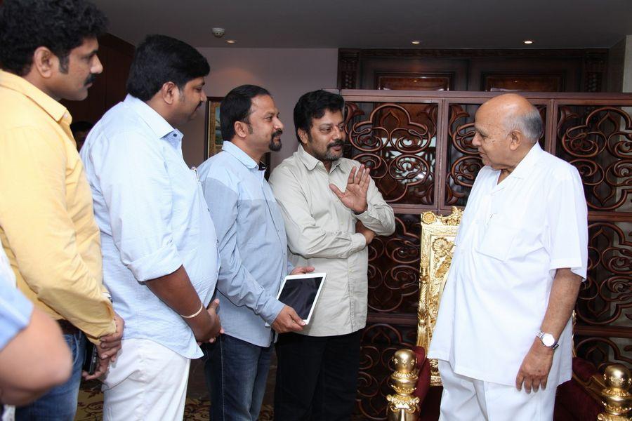 Ramoji Rao Launches Manalo Okadu Teaser Photos