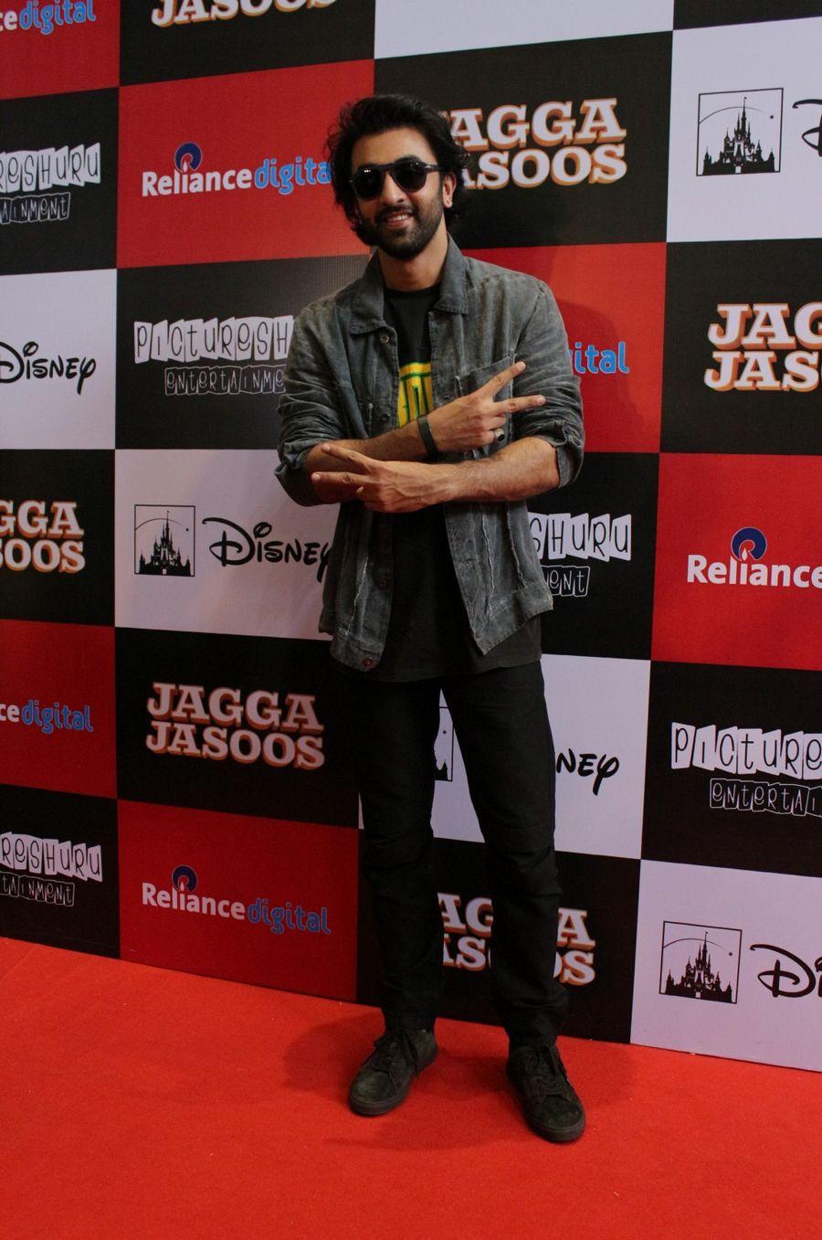 Ranbir Kapoor & Katrina Kaif at Jagga Jasoos Press Conference Photos