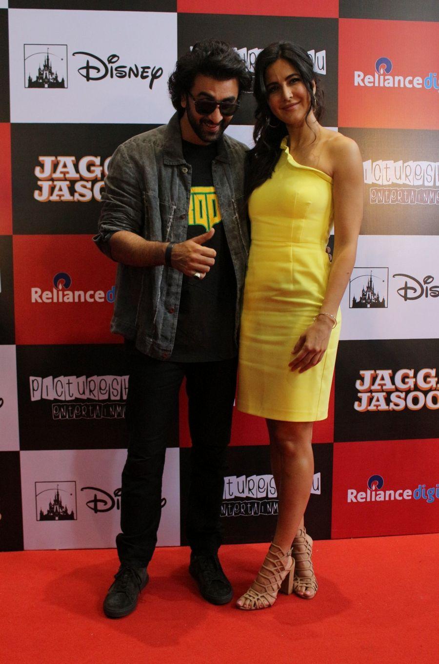 Ranbir Kapoor & Katrina Kaif at Jagga Jasoos Press Conference Photos