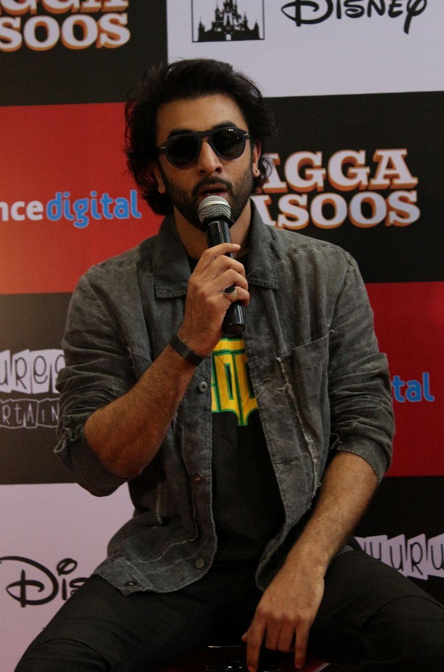 Ranbir Kapoor & Katrina Kaif at Jagga Jasoos Press Conference Photos