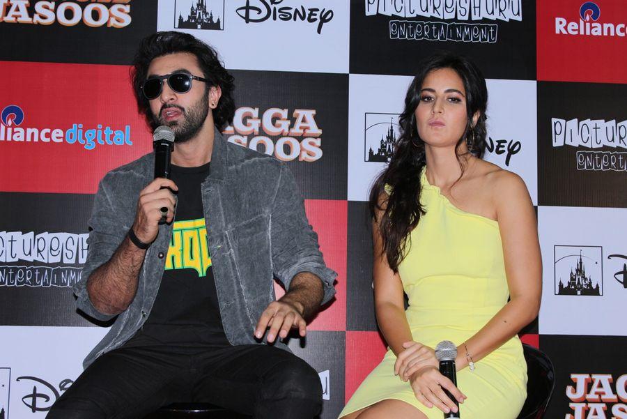 Ranbir Kapoor & Katrina Kaif at Jagga Jasoos Press Conference Photos