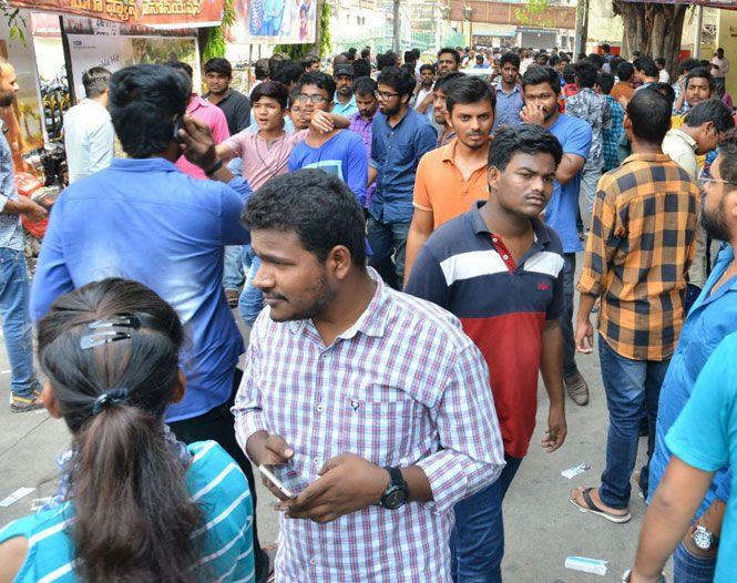 Rangasthalam hungama at Sudarshan theater & RTC X Roads