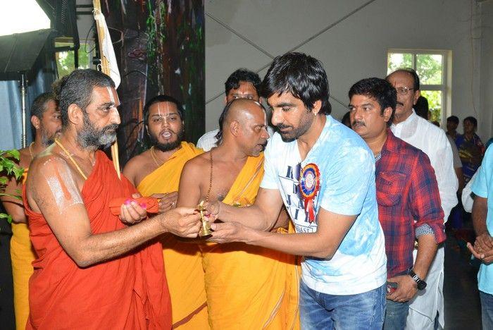 RaviTeja at Netra Vidyalaya 10th Anniversary Celebrations Photos
