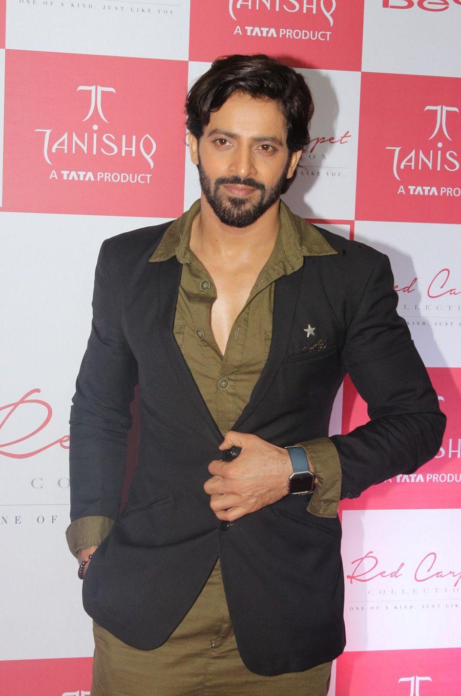 Red Carpet Preview Of Tanishq Collection Photos