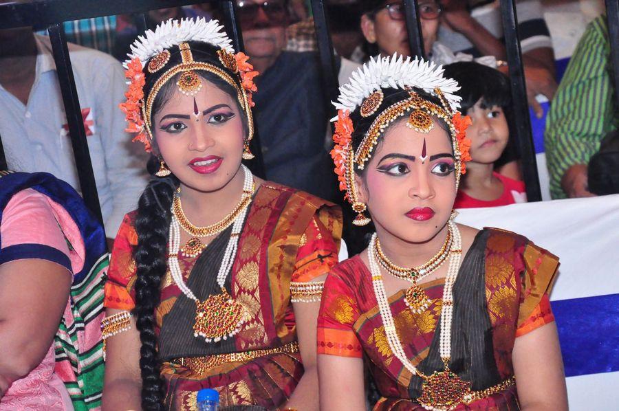 Red FM Meme Indians Event Photos