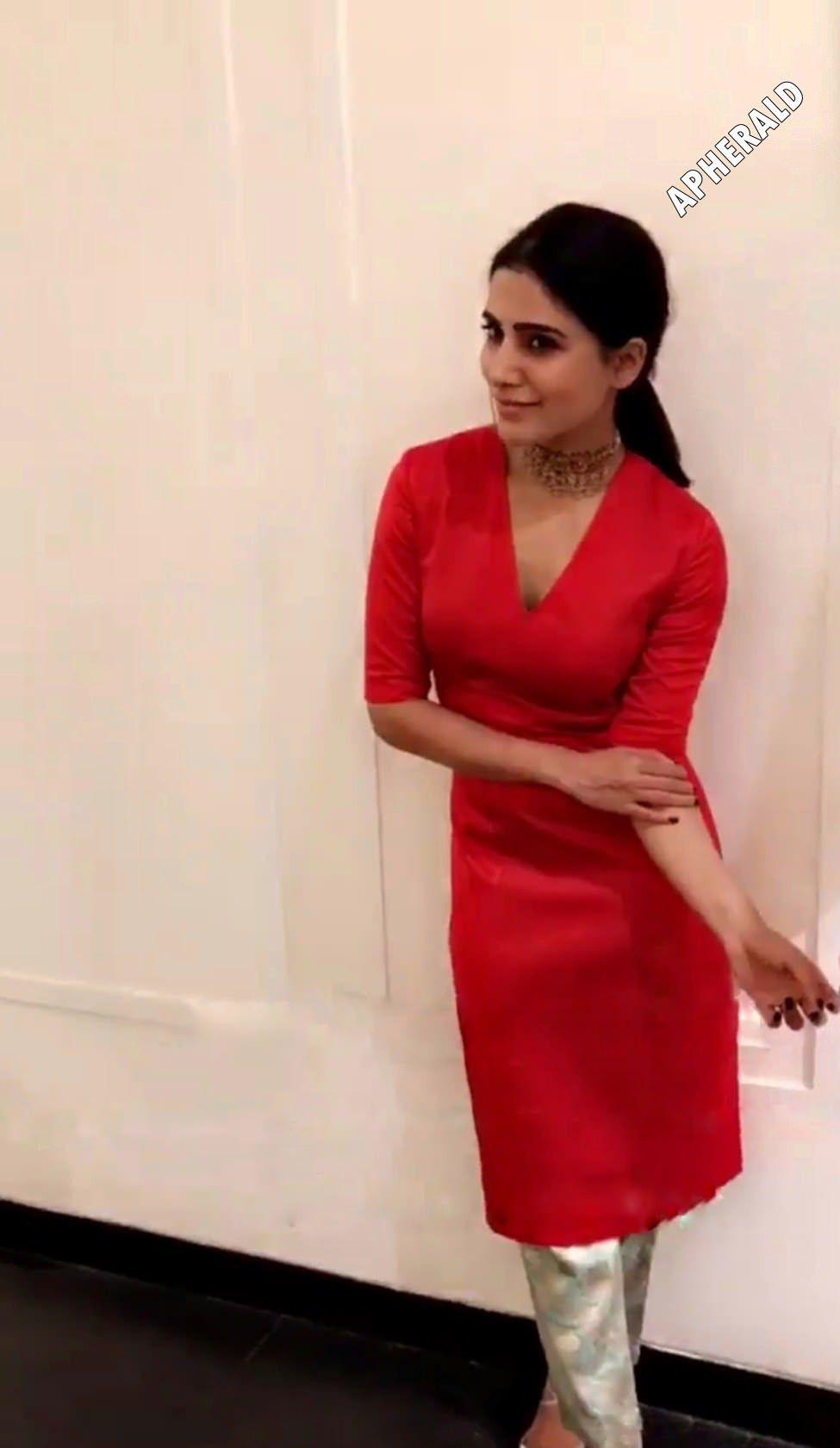 Red hot chicks at Raw Mango Brand 10th anniversary