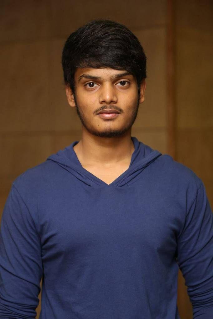 Rogue Movie Trailer Launch Photos