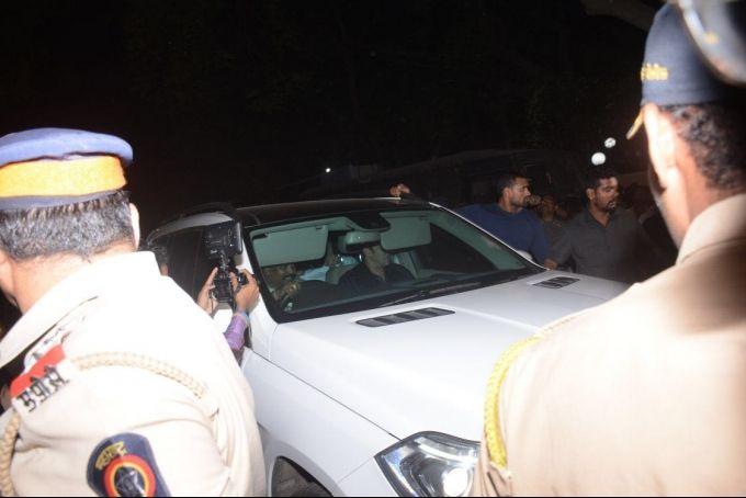 Salman Khan Pay Last Respect Sridevi at Her Residence