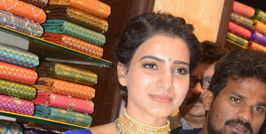 Samantha & Akhil at South India Shopping Mall Launch Photos