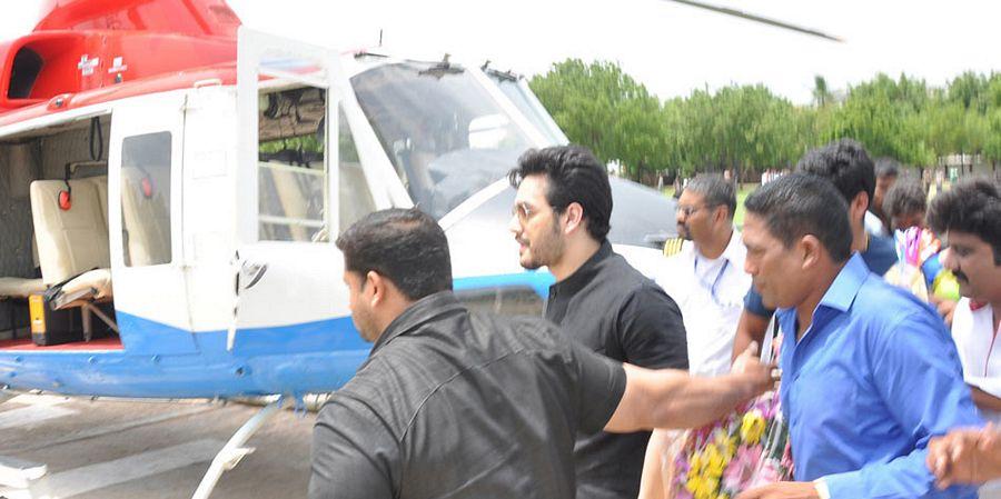 Samantha & Akhil at South India Shopping Mall Launch Photos