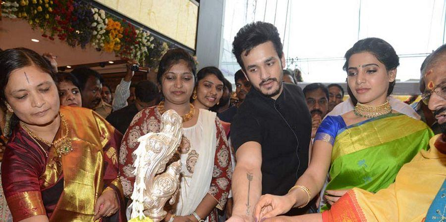 Samantha & Akhil at South India Shopping Mall Launch Photos