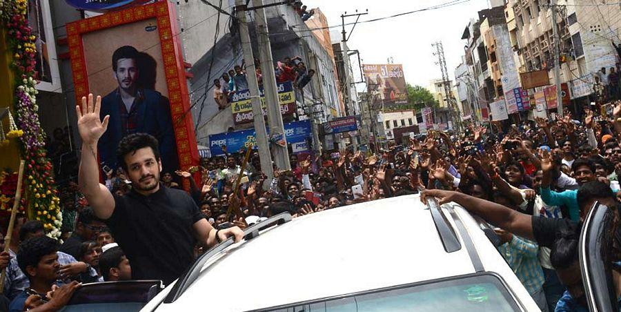 Samantha & Akhil at South India Shopping Mall Launch Photos