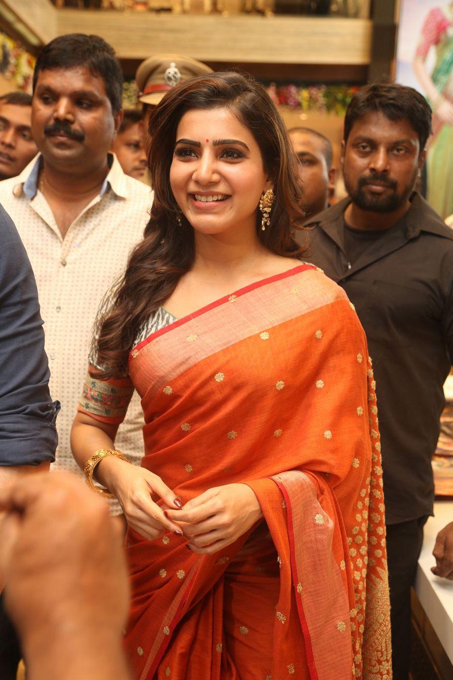 Samantha & Akhil Launch South India Shoping Mall Photos