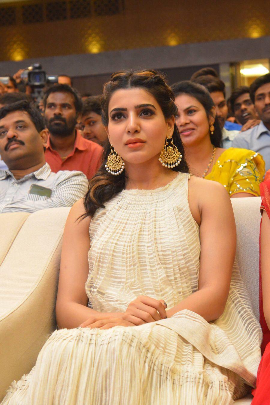 Samantha Launch Peram Mega Ventures Broucher Photos