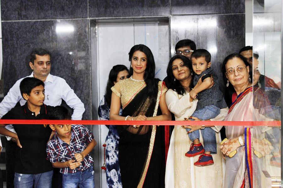 Sanjjanaa Galrani Images From her first ever Inaugration
